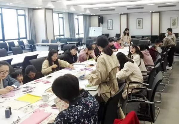 Congratulations-to-Zhejiang-nade-scientific-instrument-CO.,-LTD-for-awarded-the-honorary-title-of-‘Hangzhou-Health-Unit’-in-2020-05