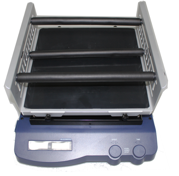 NADE Lab LCD display Digital Orbital Shakers SK-O330-Pro speed range 100-500rpm for mixing in culture dishes, flasks and beakers