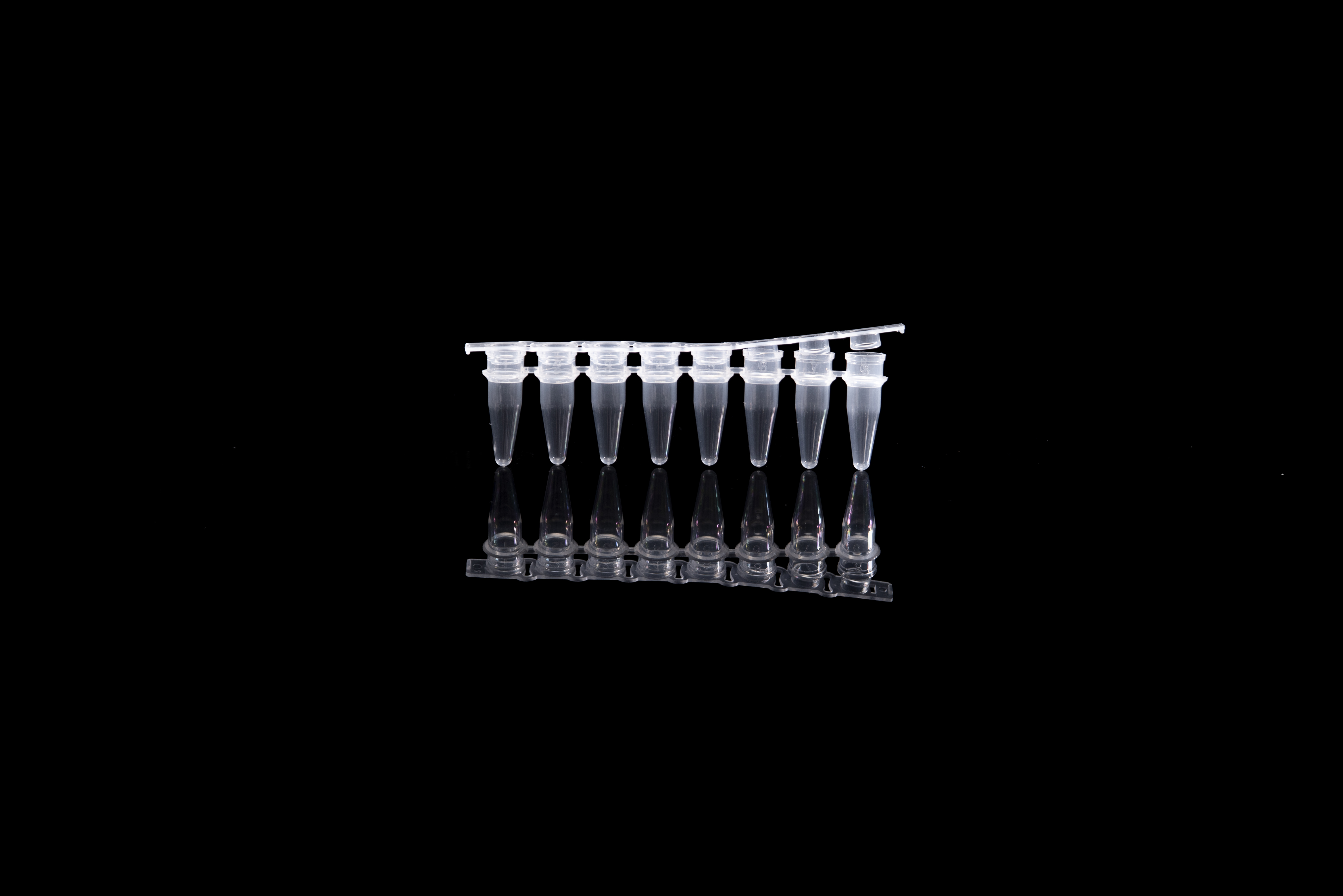 NADE pcr tube Lab Disposable PCR 8-tube 0.1ml/0.2ml 8 strips PCR tubes with cover