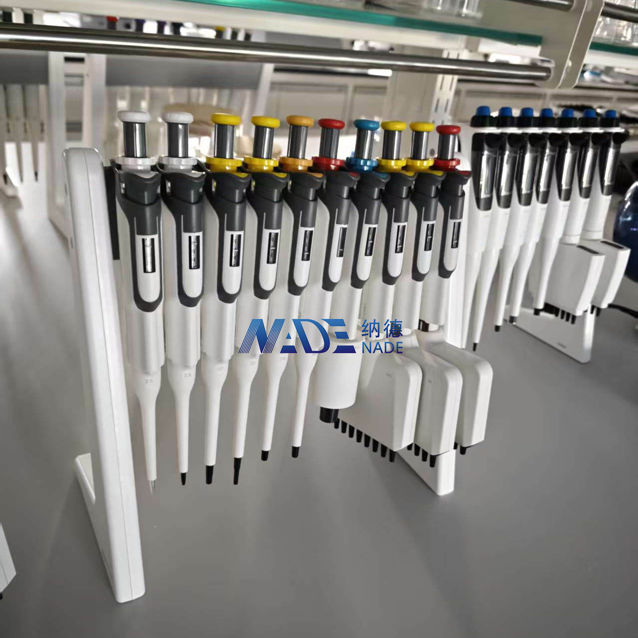 Linear Pipette Stand p3